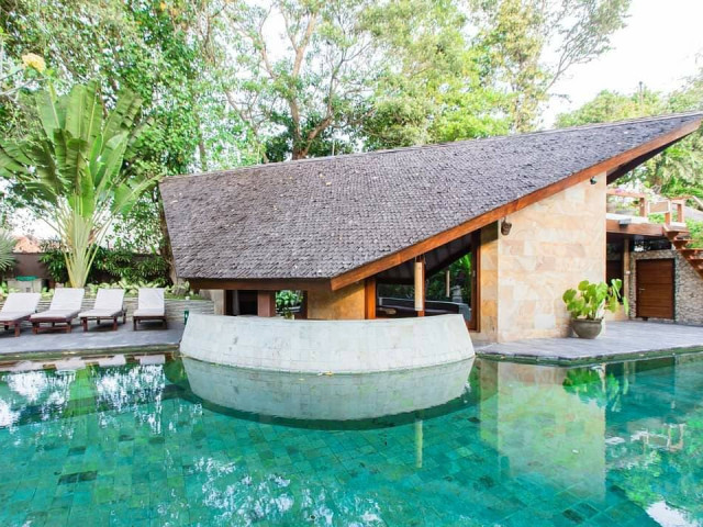 Unique 4 Bedroom Contemporary Designer Villa for Sale in Seminyak, Bali