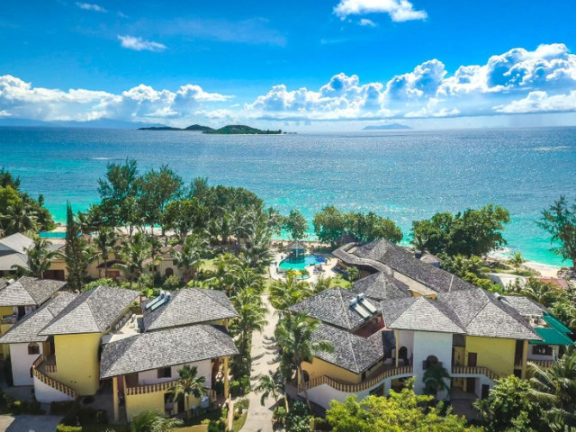 Beautiful 4* Star Boutique Beachfront Island Hotel with 26 Suites for Sale on Praslin Island, Seychelles