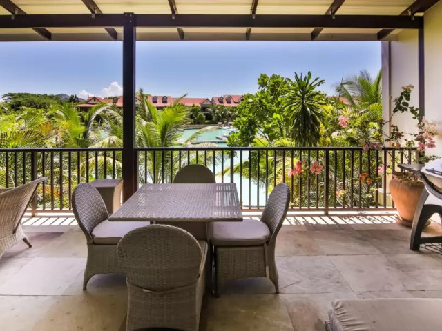 Immaculate 2 Bedroom Luxury Apartment with Extra Large Berth for Sale at 5* Eden Island, Seychelles