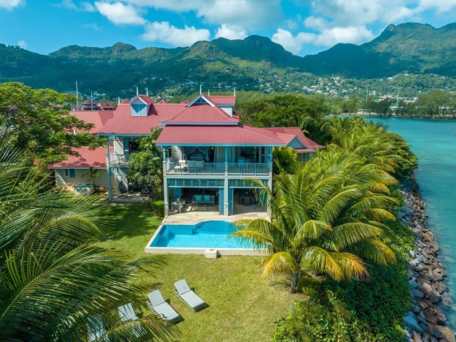 Неповторимая роскошная вилла со своим гостевым домиком на 8 спален (6+2) на острове Иден, Сейшелы