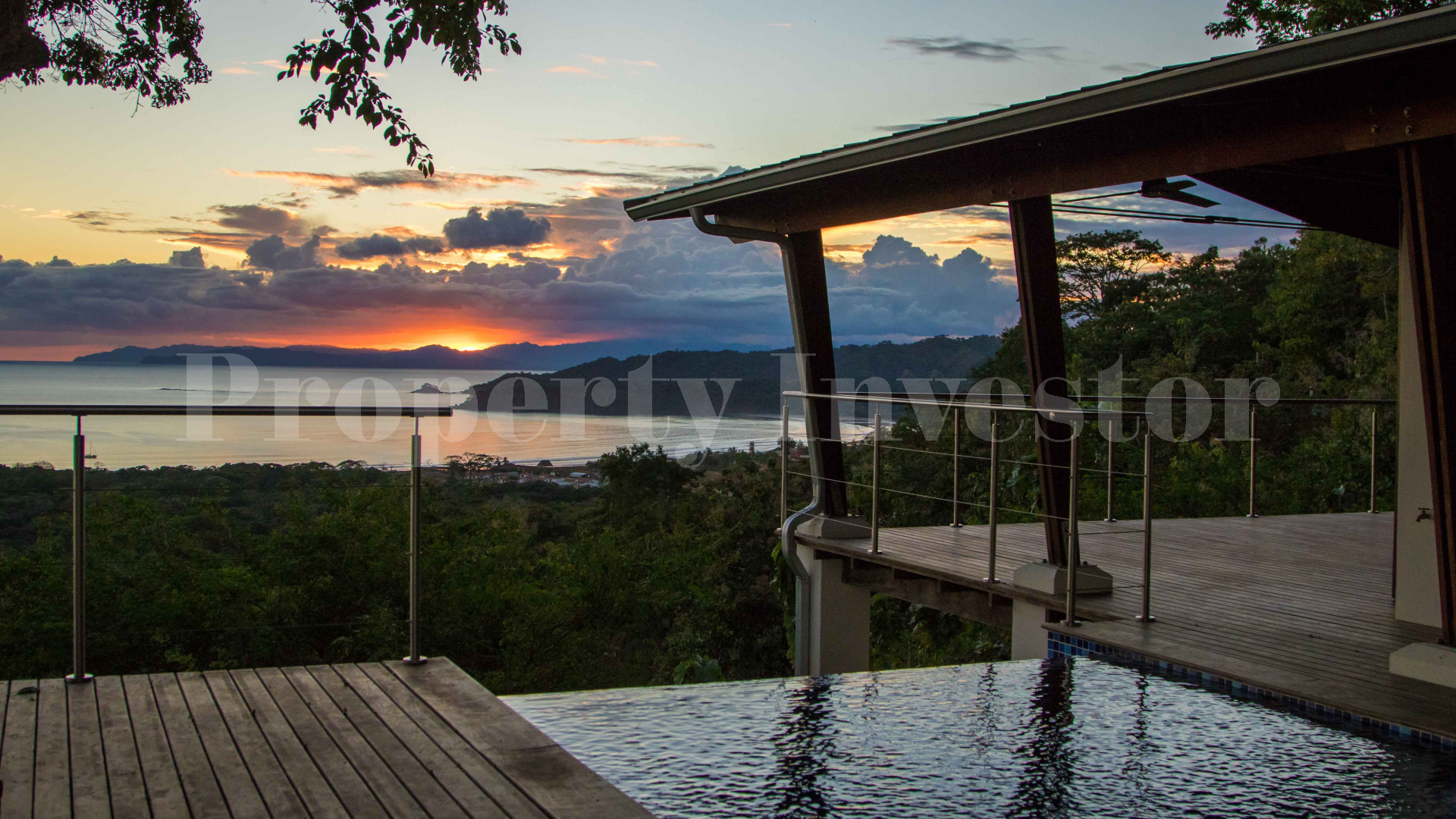 Spectacular 4 Bedroom Luxury Ocean View Home with 360° Panoramic Views for Sale in Playa Venao, Panama