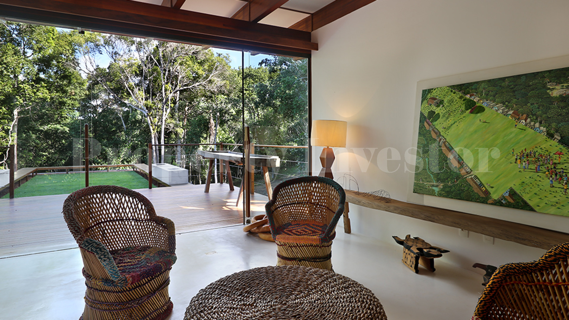 Неповторимая тропическая роскошная дизайнерская вилла на 6 спален в лесу в Транкосо, Бразилия