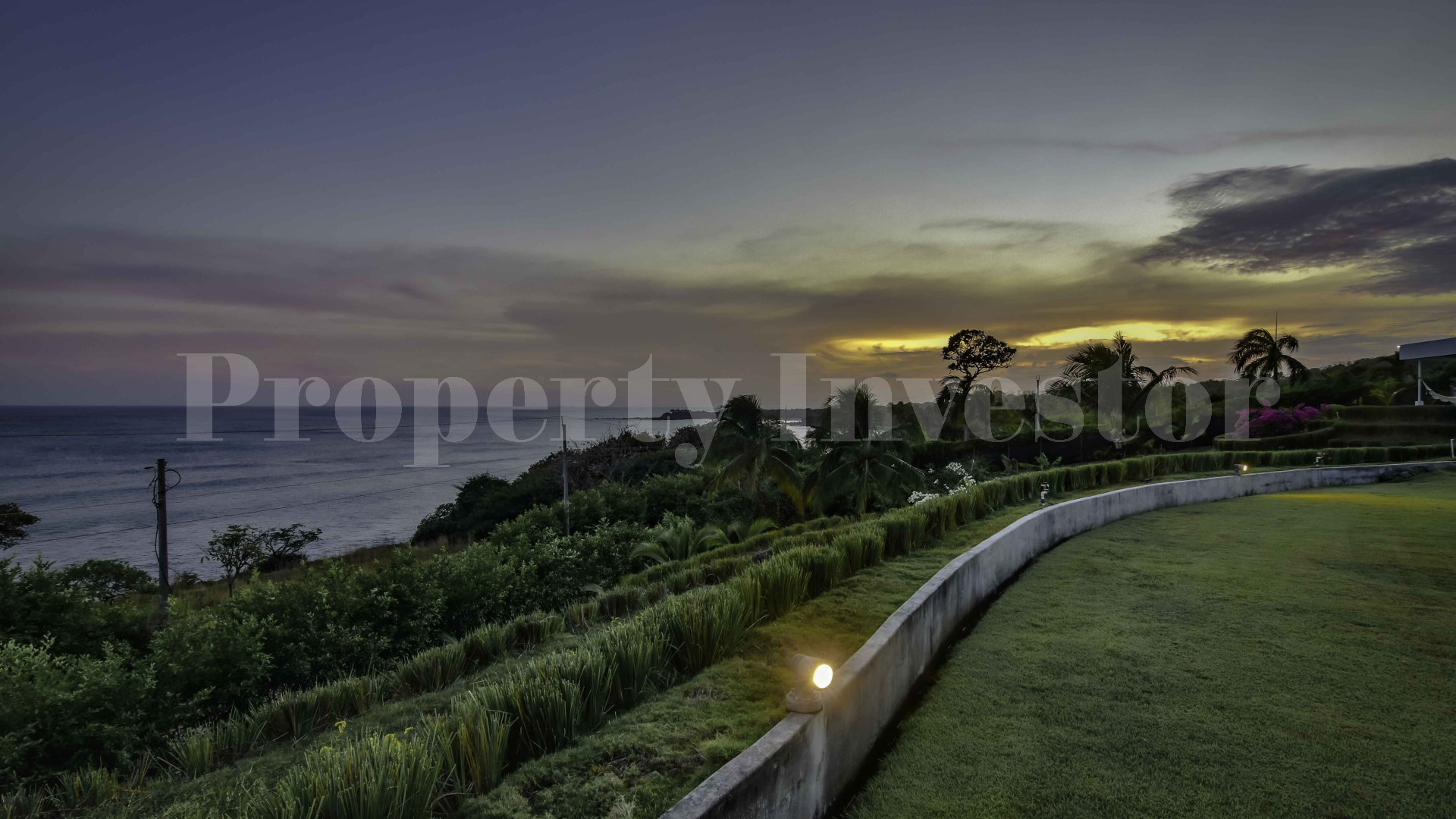 Stunning 5 Bedroom Luxury Oceanview Villa with 180 Degree Panoramic Ocean Views for Sale in Pedasi, Panama