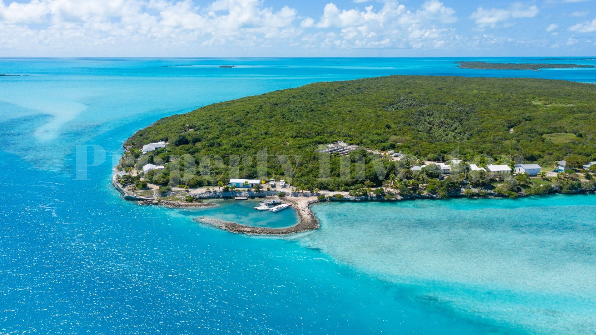 Частный автономный остров 104 гектара и резиденция с солнечными системами и батареями на Эксума-Кейс, Багамы