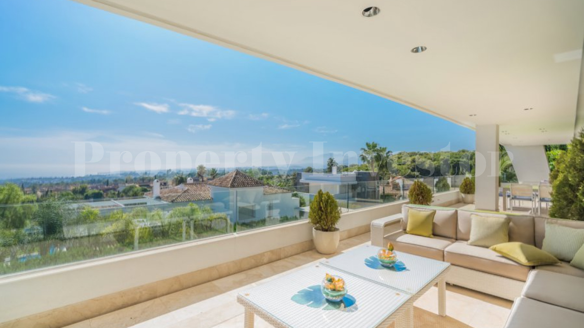 Fabulous 5 Bedroom Duplex Penthouse with Panoramic Sea Views for Sale in Marbella