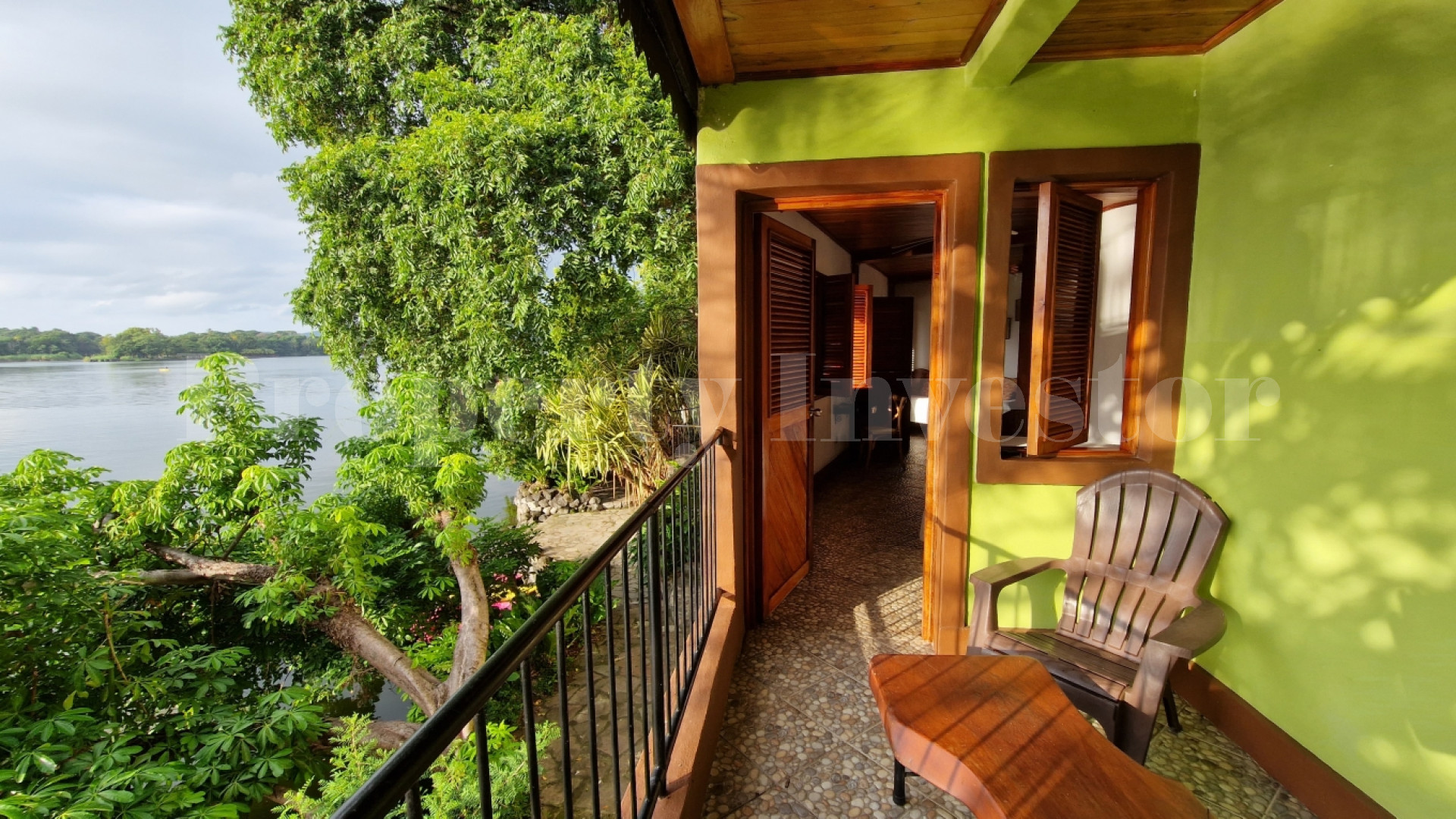 Zopango Orchids Island — Self-Sufficient 2 Acre Private Eco Island for Sale in Lake Cocibolca, Nicaragua