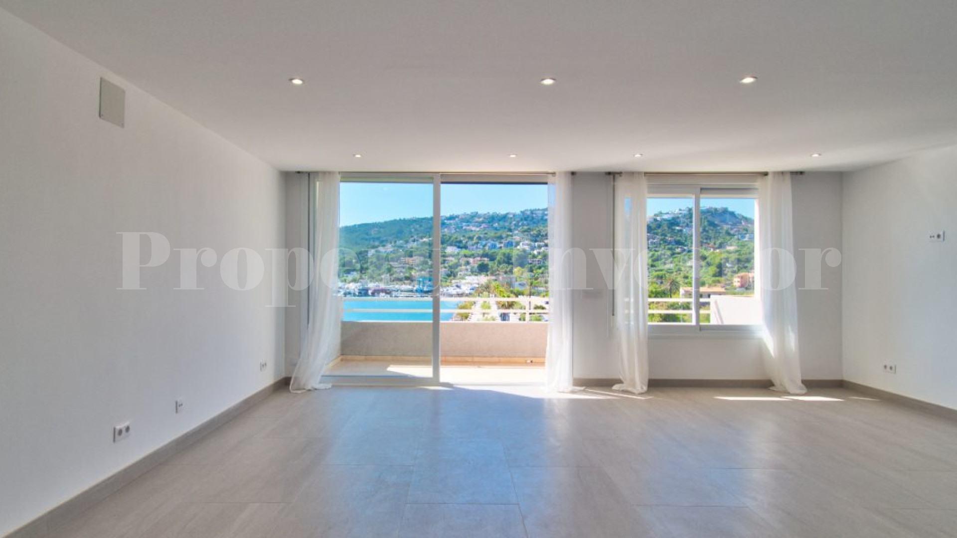 Well Located 2 Bedroom Apartment with Beautiful Port & Sea Views in Port Andratx