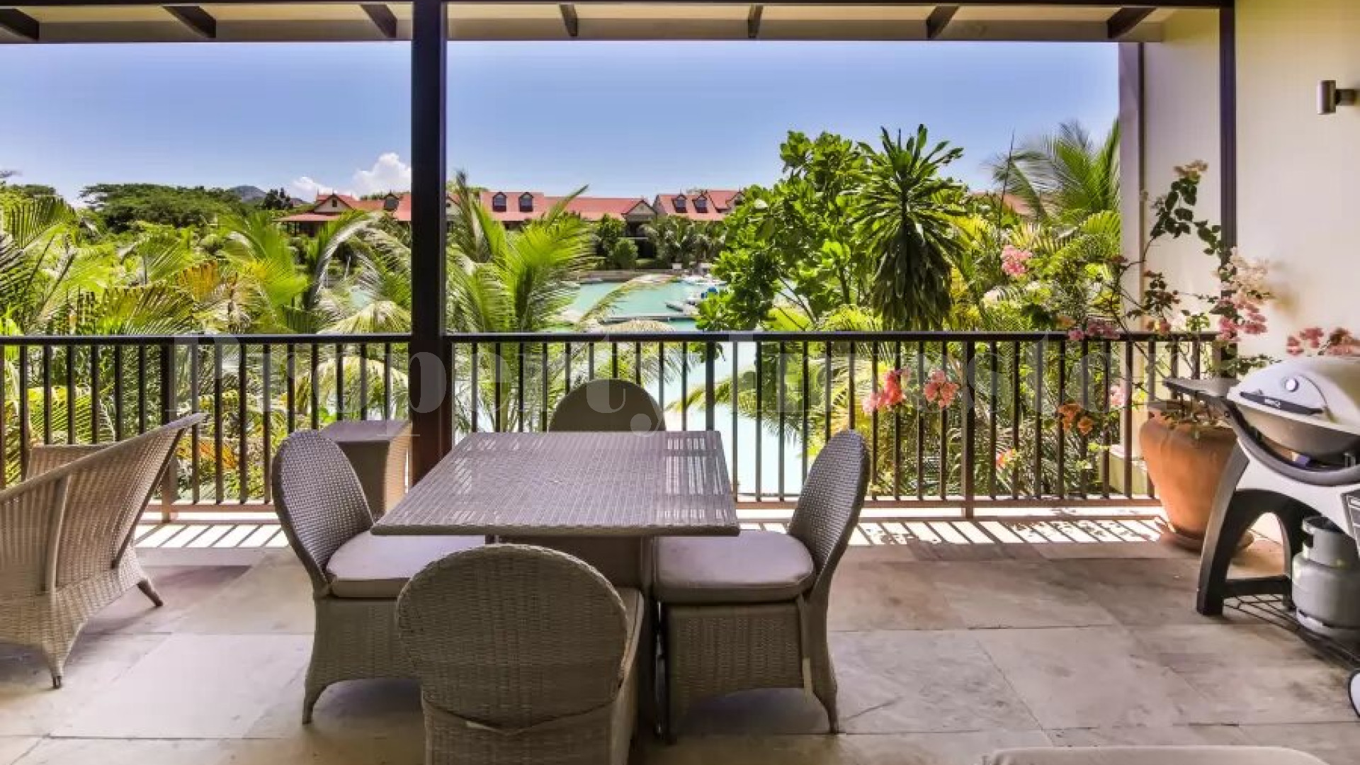 Immaculate 2 Bedroom Luxury Apartment with Extra Large Berth for Sale on Eden Island, Seychelles