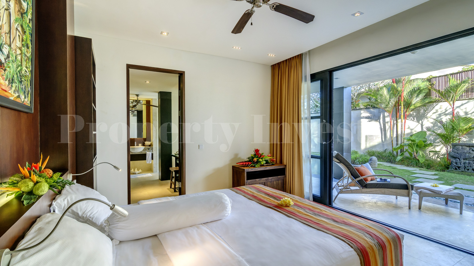 Stunning 7 Bedroom Luxury Villa with 180° Degree Panoramic Ocean Views for Sale in Pandawa, Bali