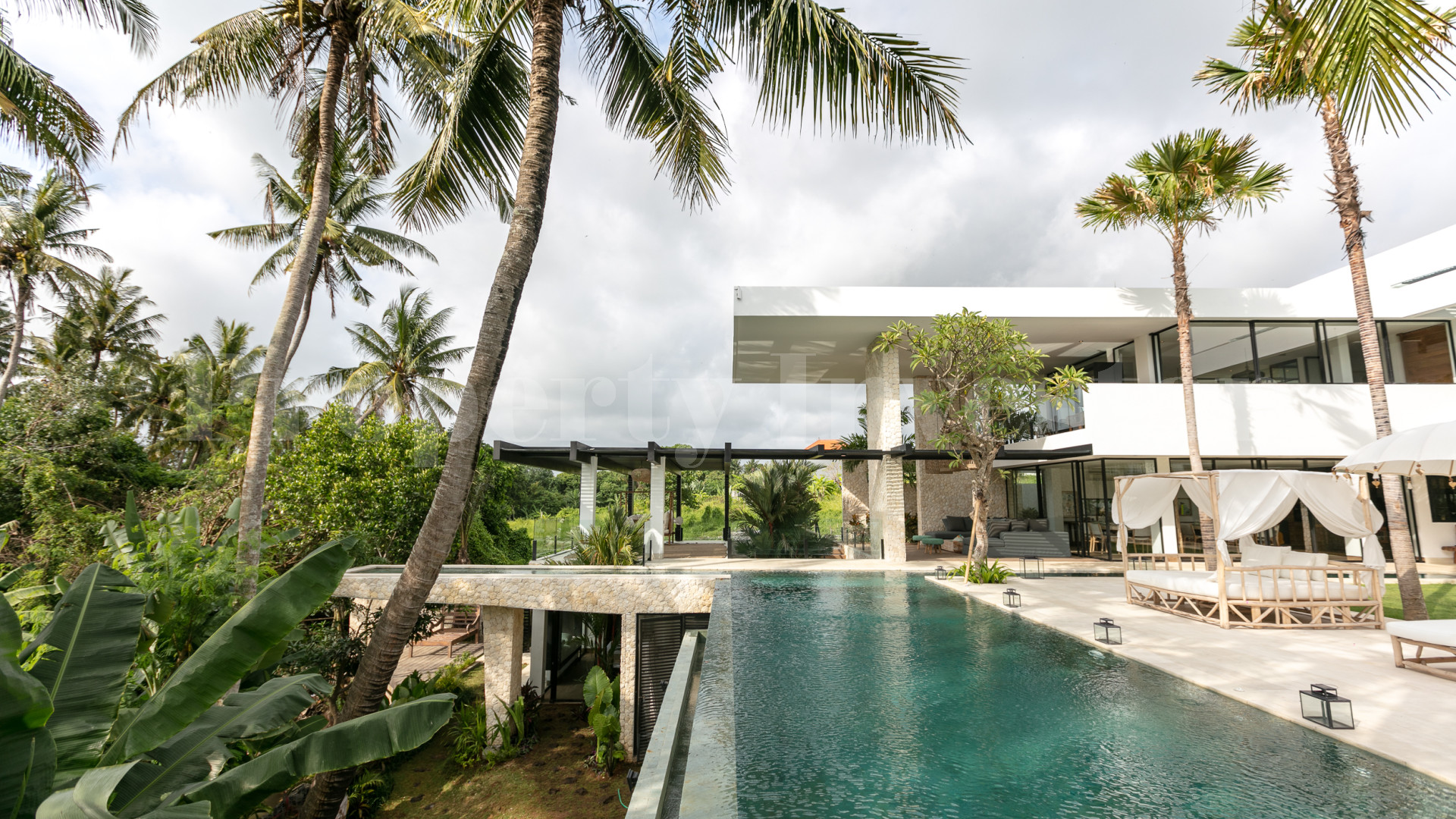 Breathtaking 7 Bedroom Ultra-Modern Luxury Villa with Incredible Infinity Pool & Outdoor Spaces for Sale in Pererenan-Canggu, Bali