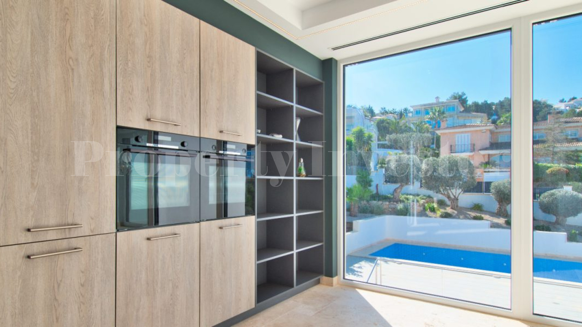 Modern 5 Bedroom Villa with Sea Views in Nova Santa Ponsa