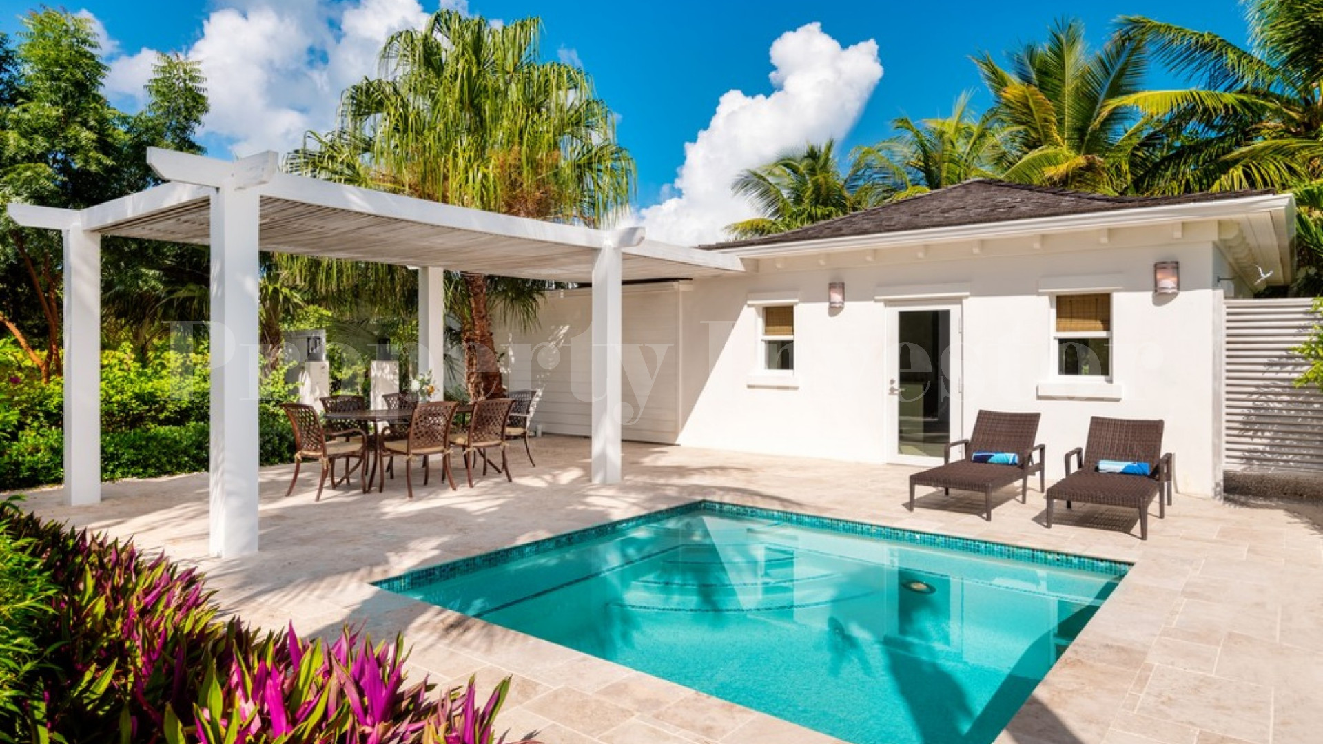 Exclusive Luxury 4 Bedroom Beachfront Villa in Turks & Caicos