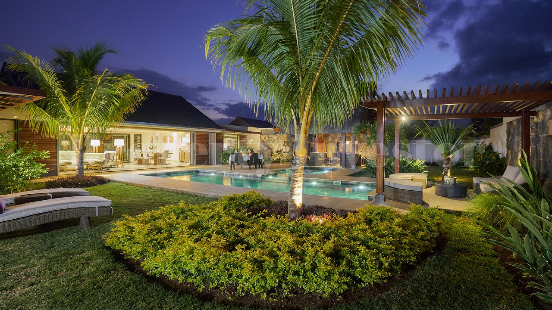 2 Bedroom Luxury Mauritian Villa (Villa G27)