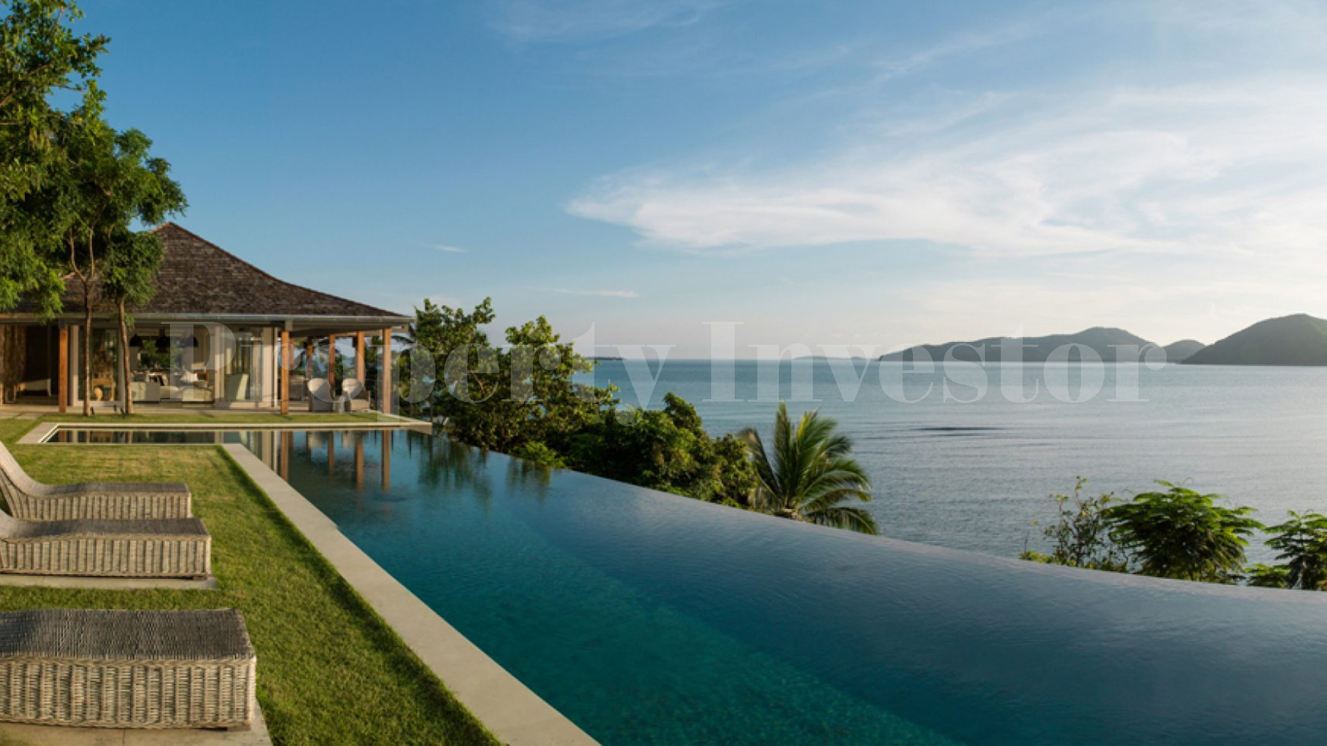 Incredible 6 Bedroom Exotic Beachfront Villa with Private Beach Access in Laem Sor, Koh Samui