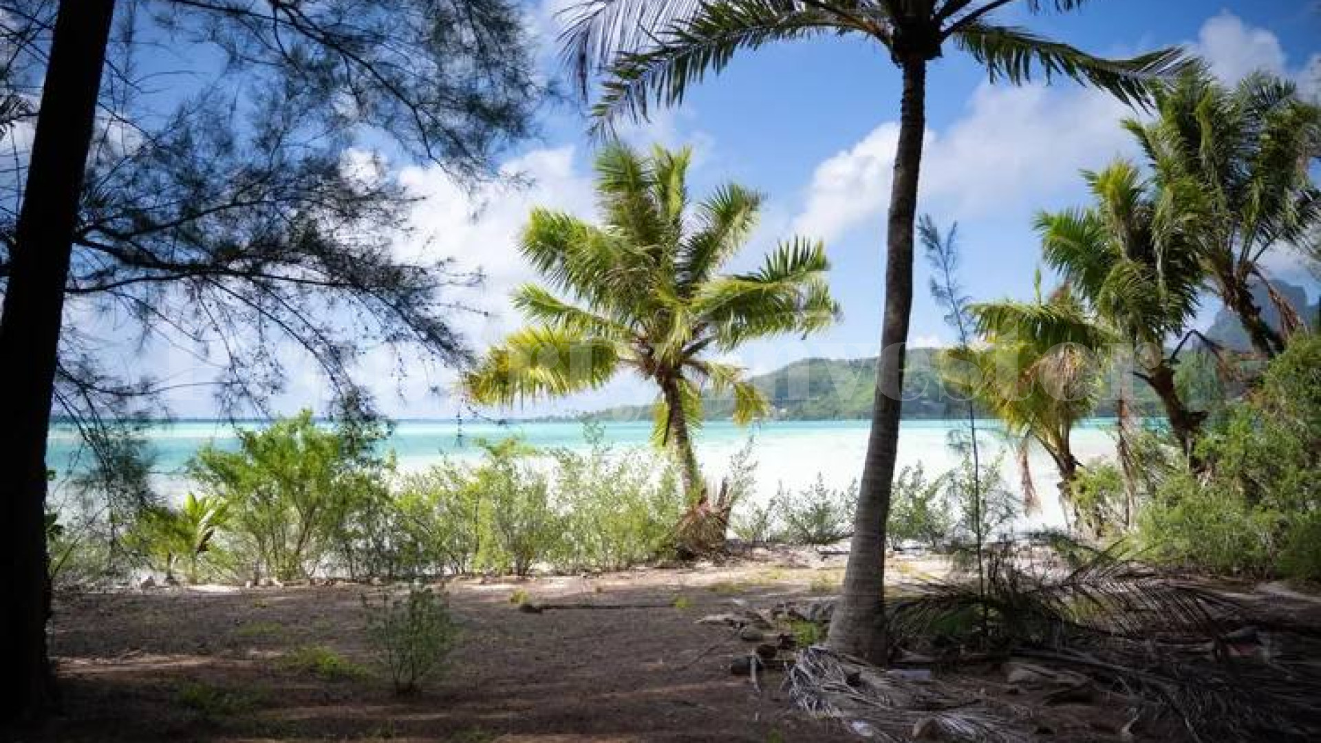 Turnkey 4544 m² Private Island Retreat for Sale in Bora Bora, French Polynesia