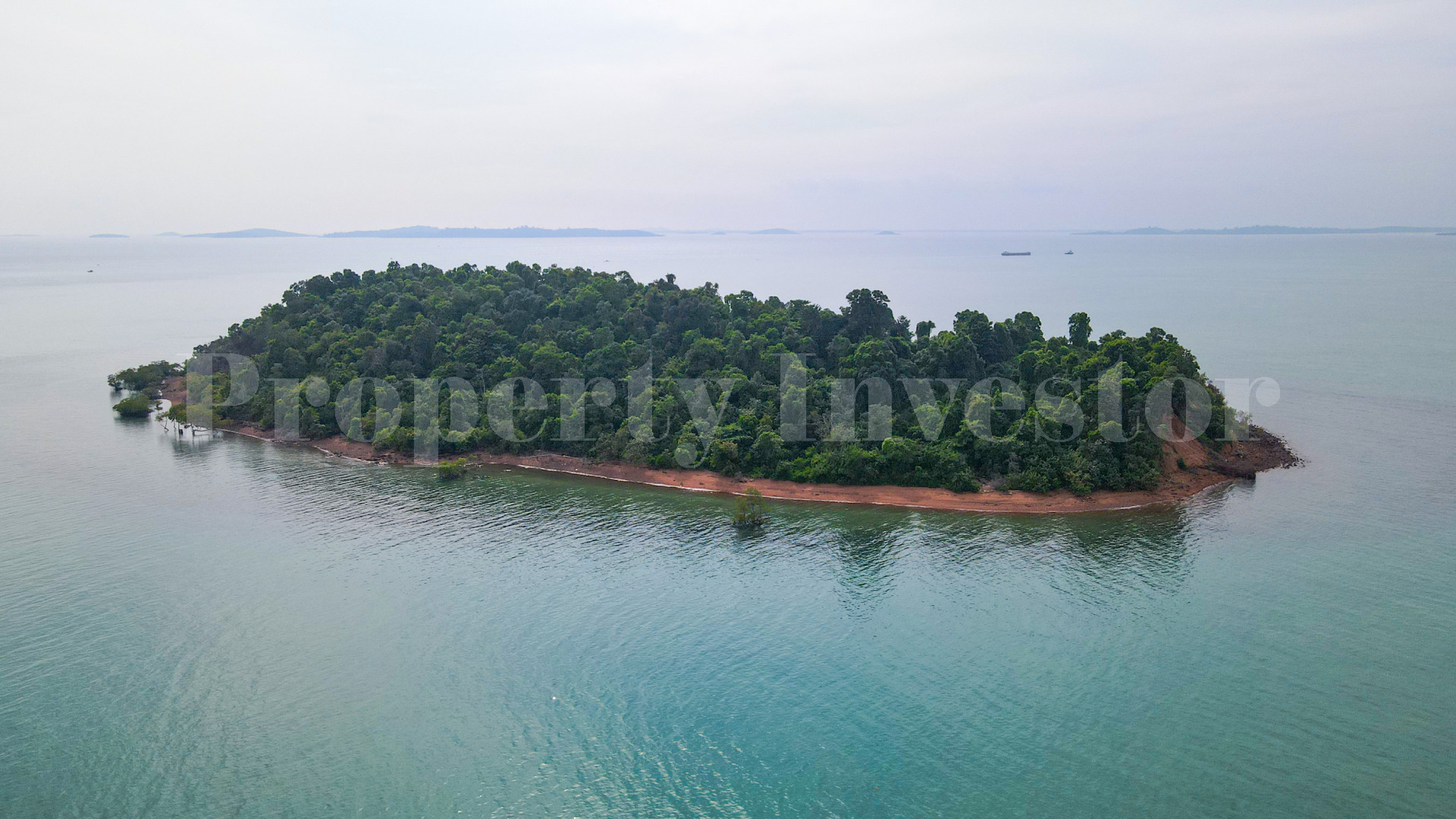 Продается дикий остров 12,5 га в Сингапурском проливе, Индонезия