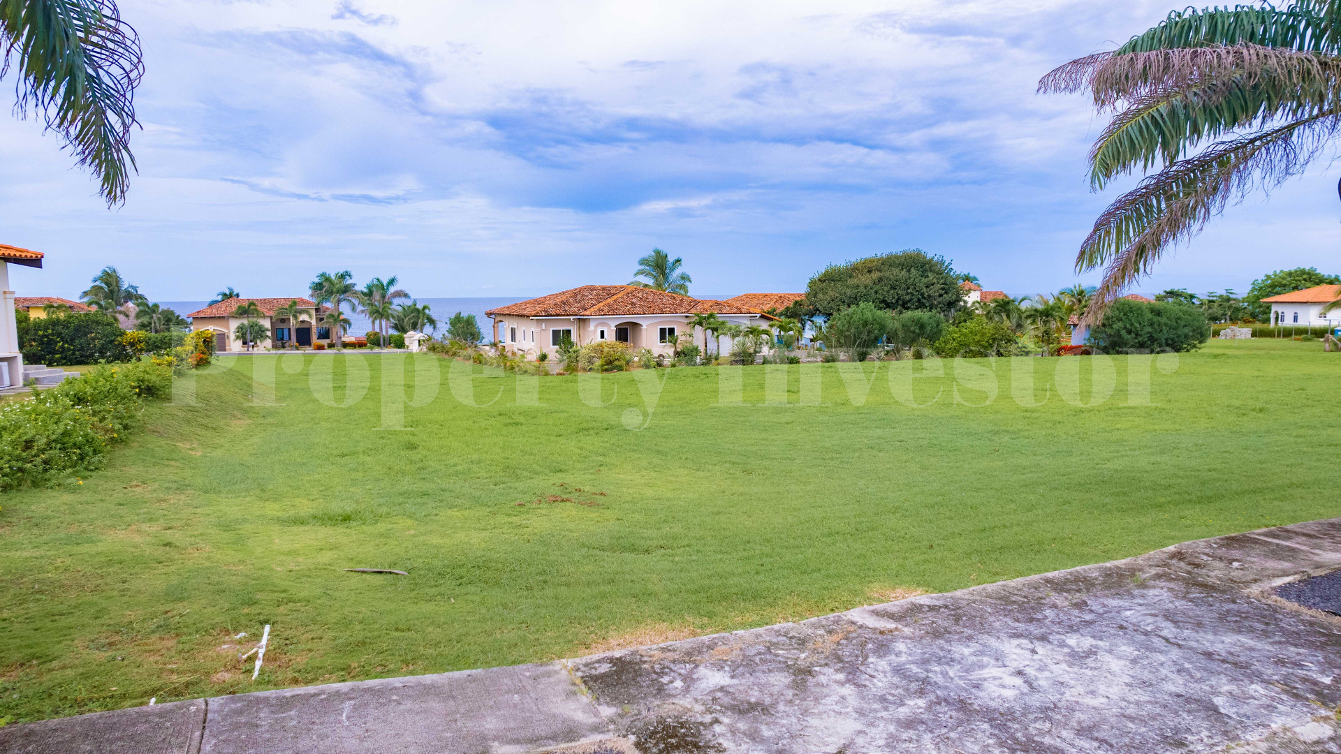 Продаются участки земли под жилую застройку 11-13 соток с видом на океан в Педаси, Панама