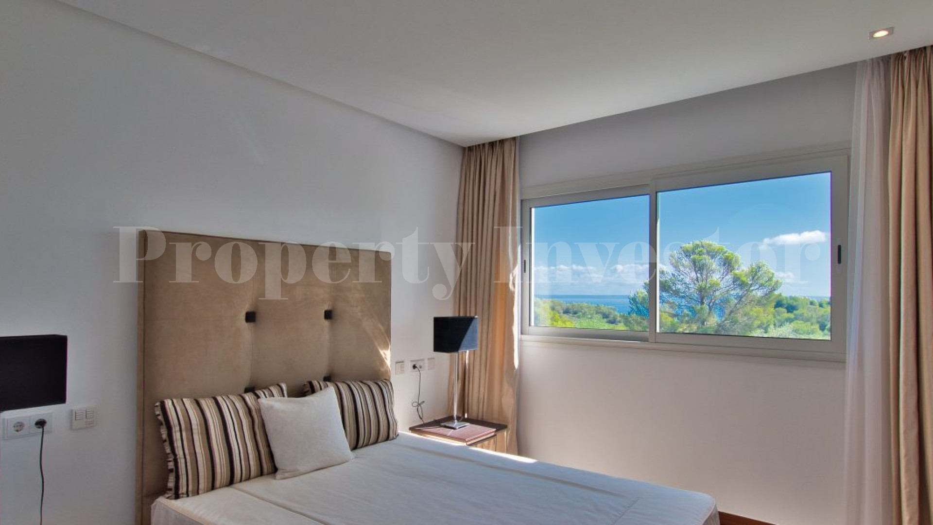 Minimalist 6 Bedroom Villa with Sea Views in Sol de Mallorca