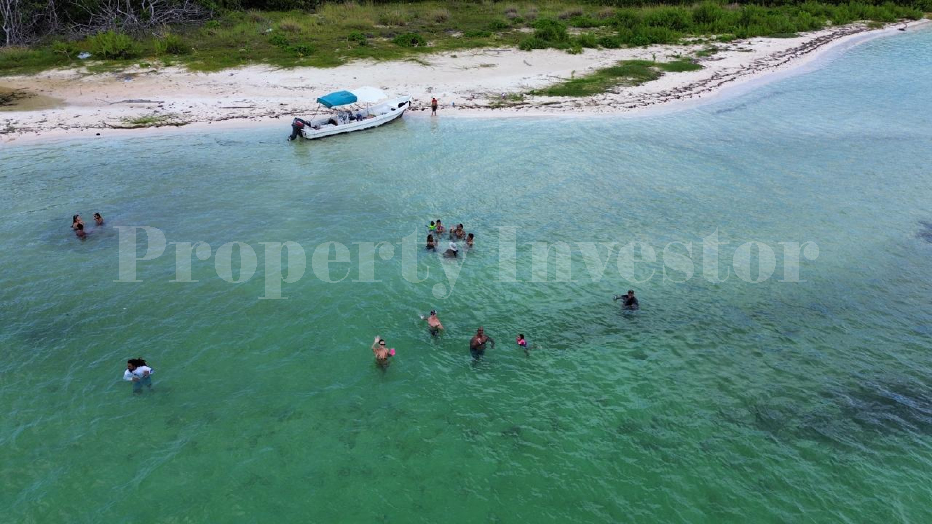 Frenchman's Caye — 200 Acre Private Undeveloped Island for Sale Near Belize City, Belize