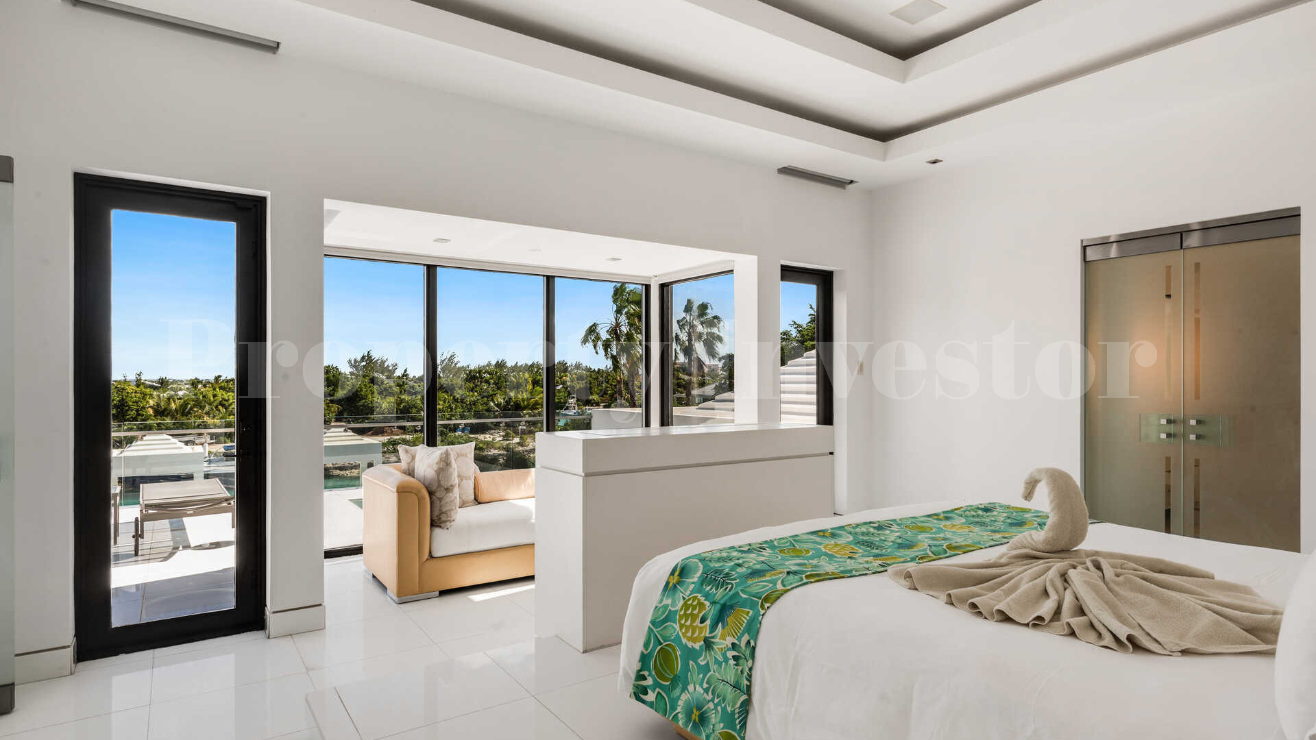 Dazzling 5 Bedroom Luxury Villa with Private Boat Dock in Leeward, Turks & Caicos