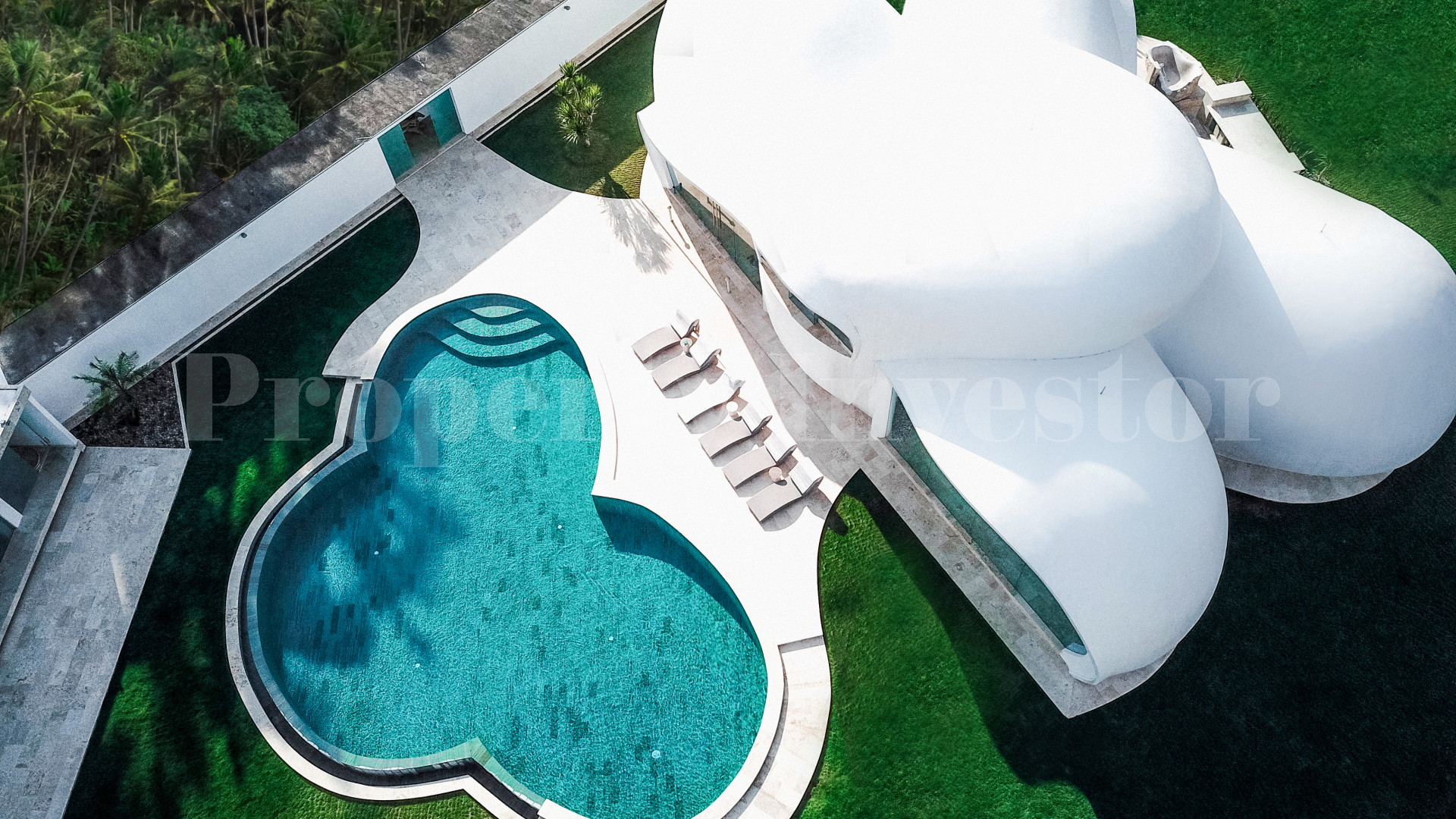 High-End Boutique Hotel or 3 Private Residences in Tabanan, Bali