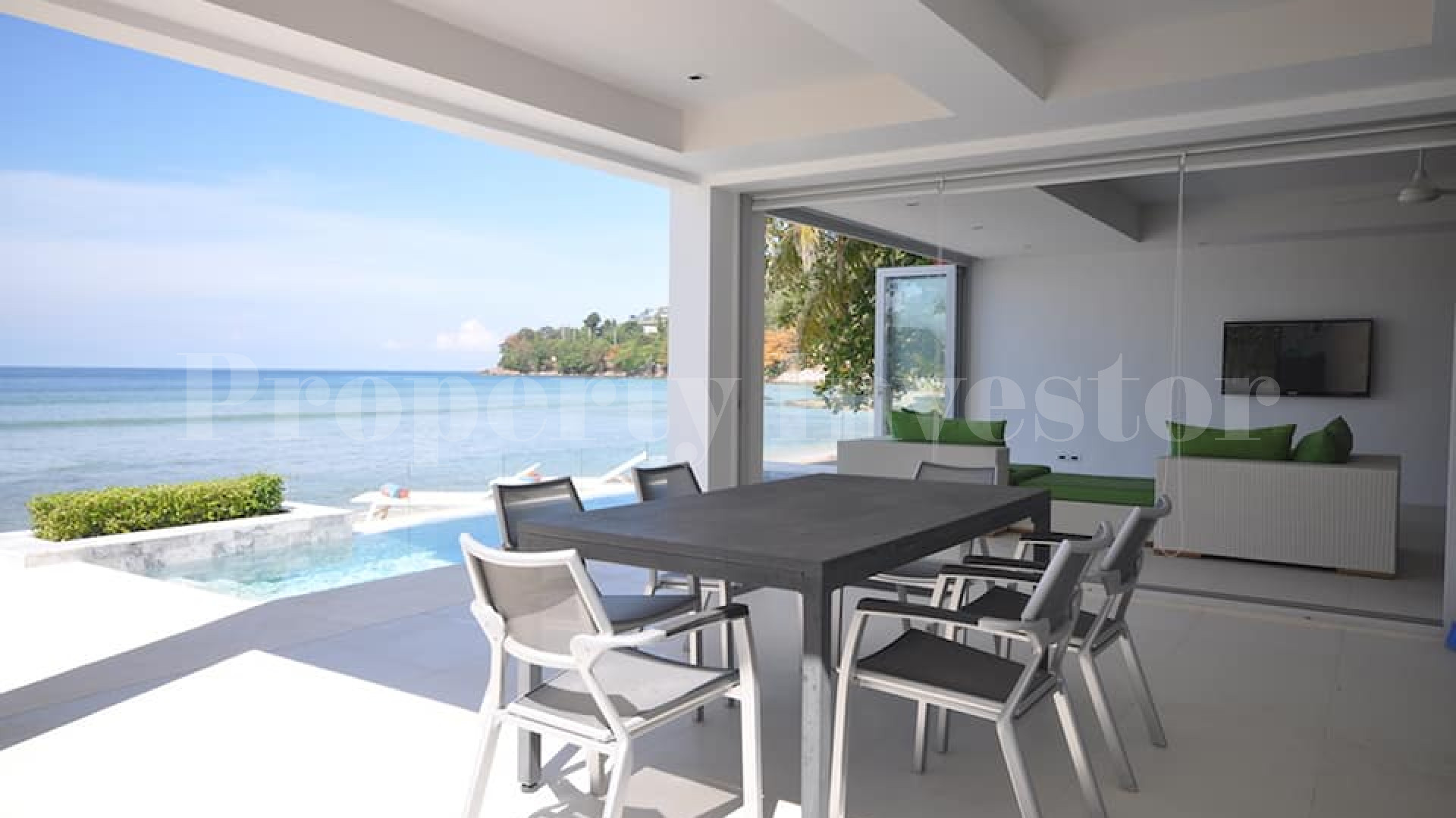 Very Rare Opportunity to Purchase 3 Bedroom Beach House on Patong Beach, Phuket