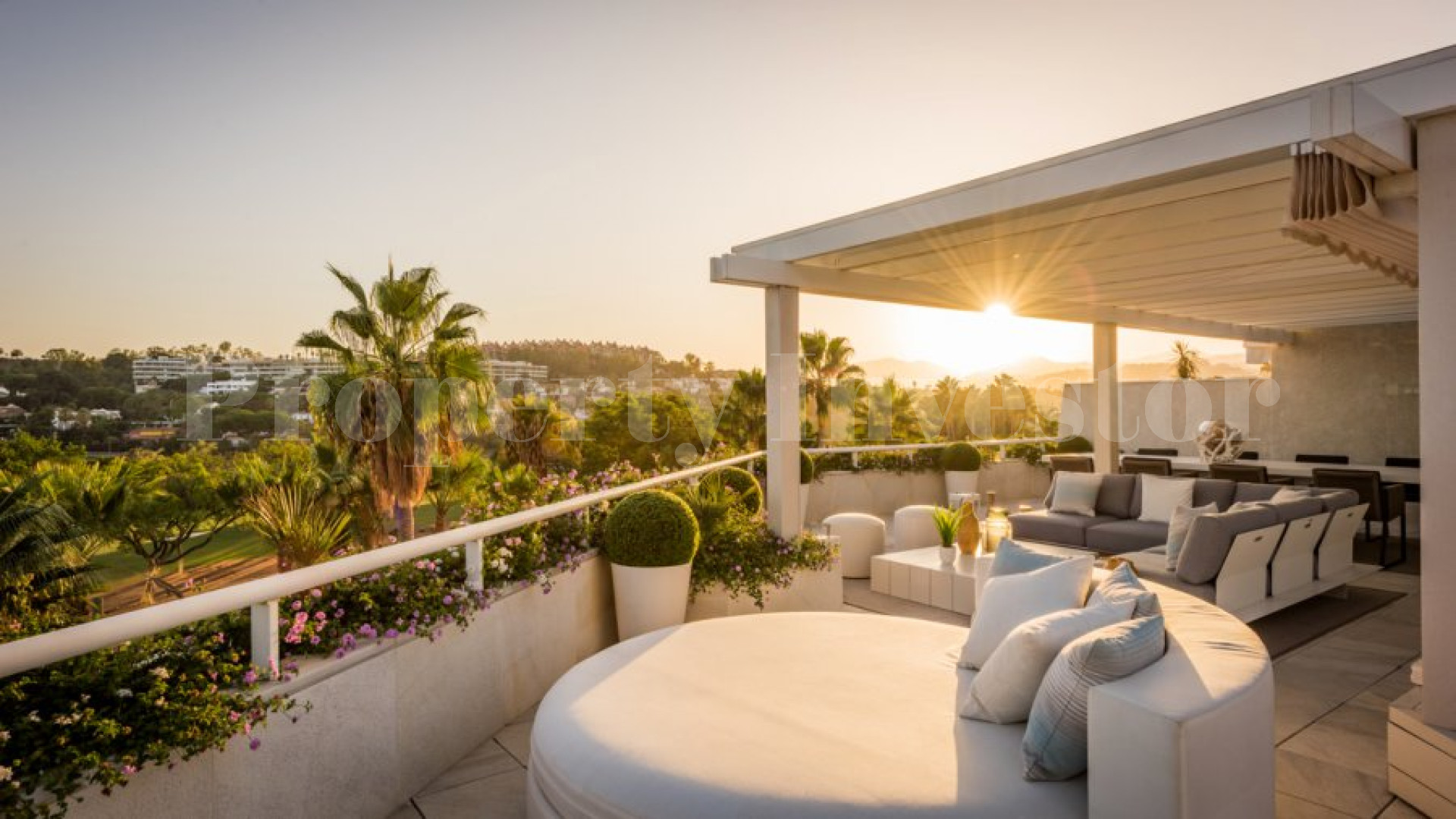 Spectacular 3 Bedroom Duplex Penthouse in Marbella