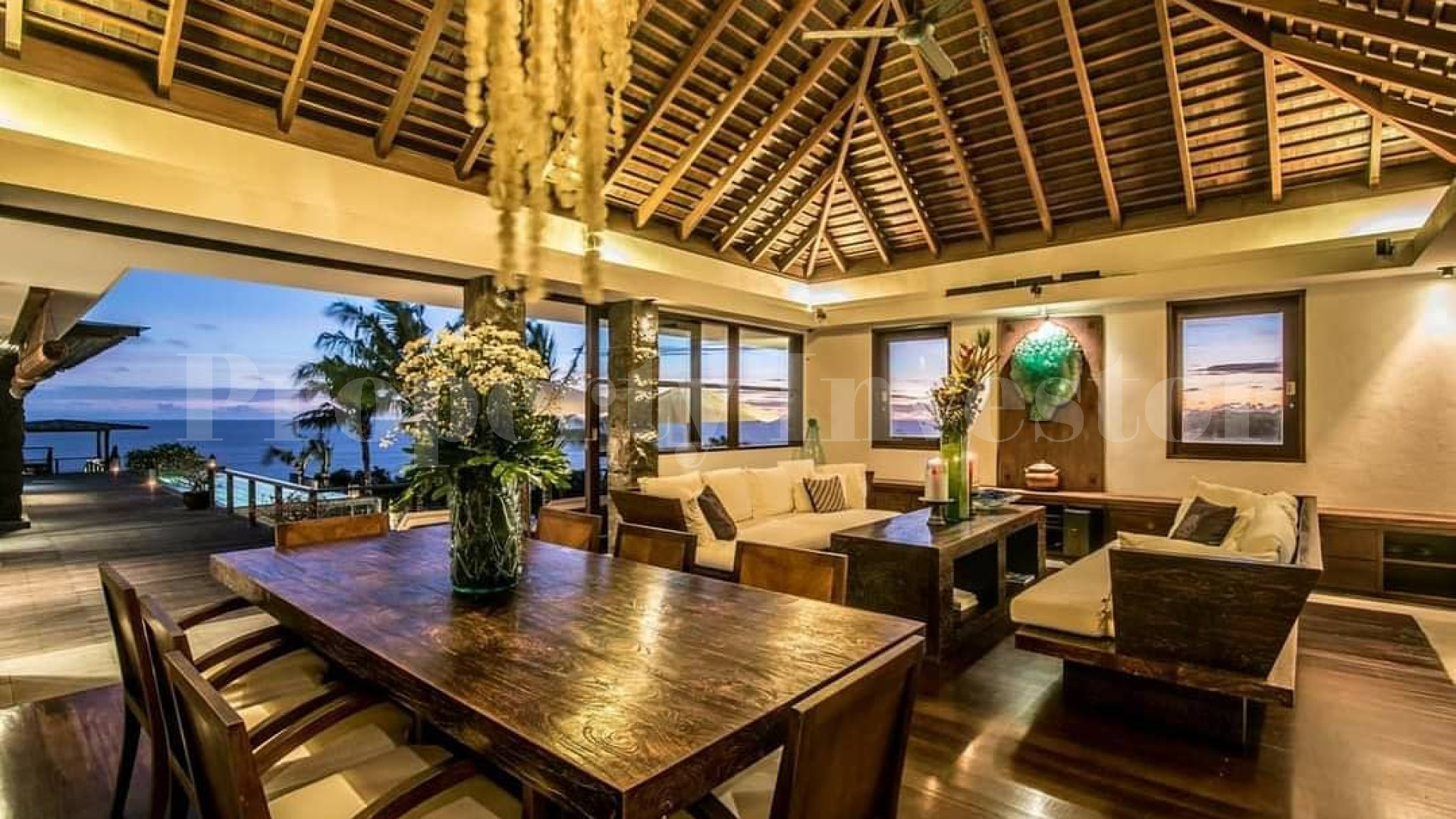 Incredible 3 Bedroom Luxury Clifftop Oceanview Villa with Private Beach Access for Sale in Uluwatu, Bali