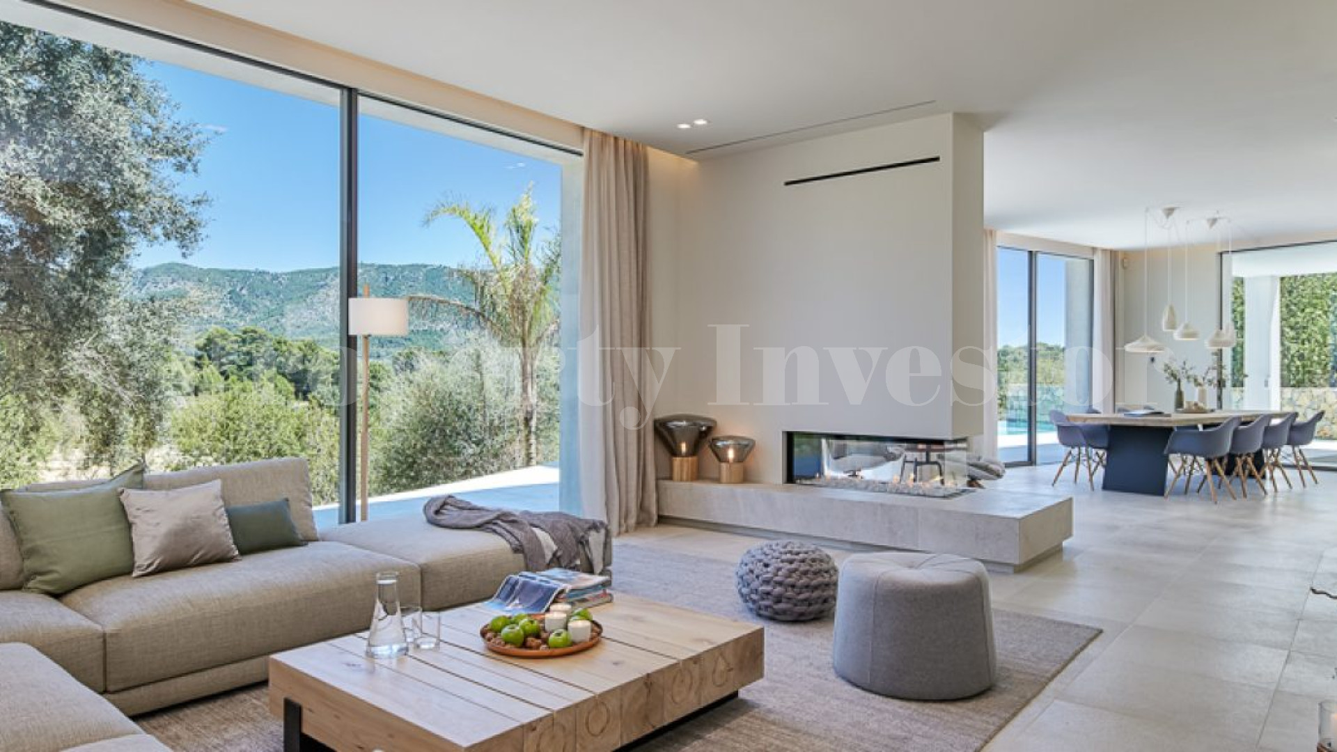 Modern New Build 5 Bedroom Villa with Fantastic Landscape Views in Calvia