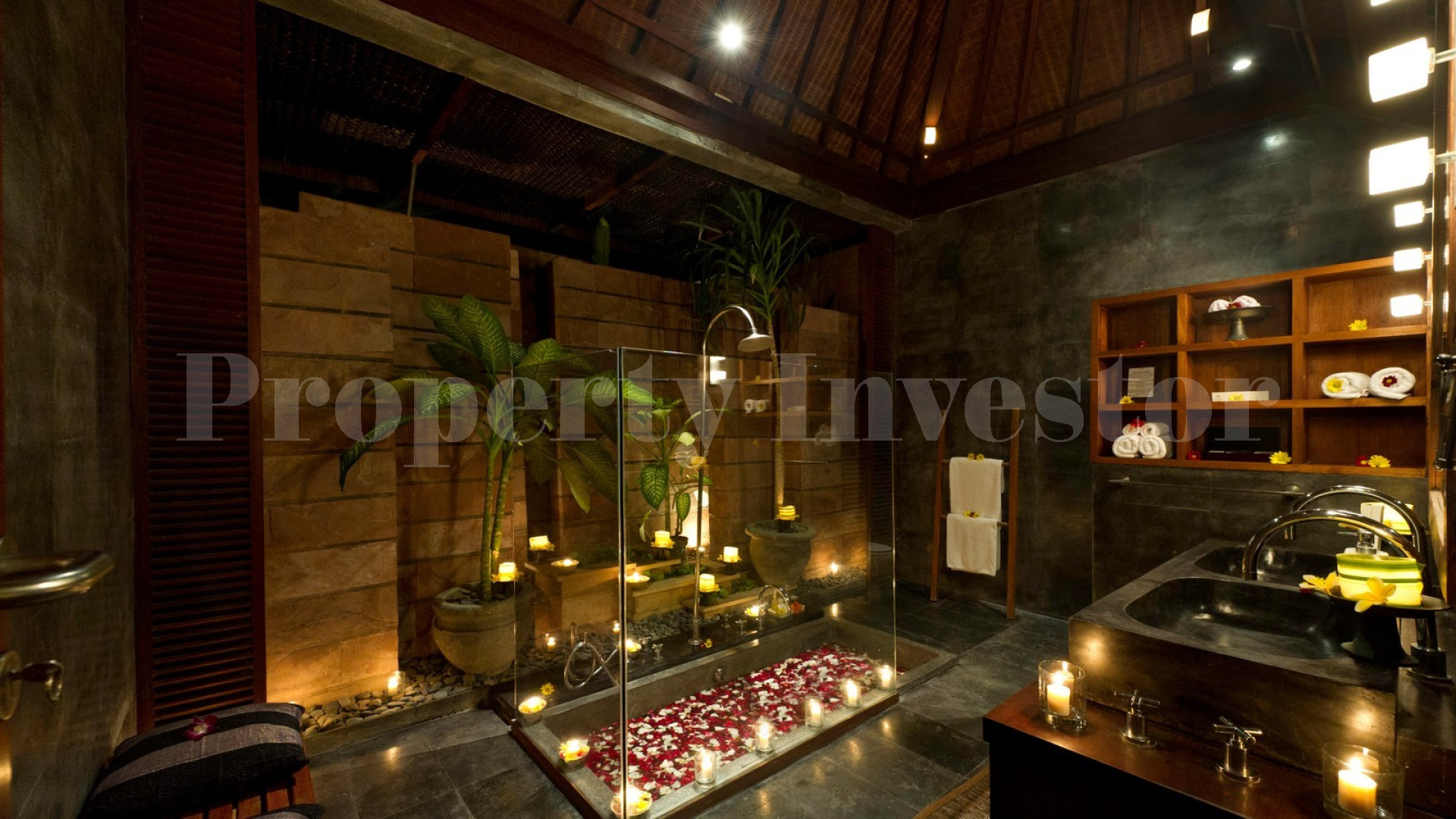 Fabulous 3 Bedroom Gated Community Villa 30 Metres from the Beach in Ketewel, Bali