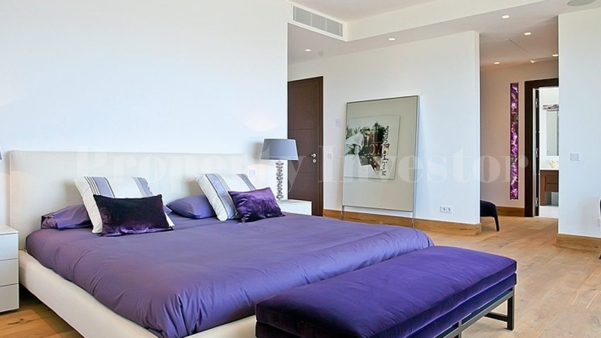 8 Bedroom Luxury Mansion in Port Andratx
