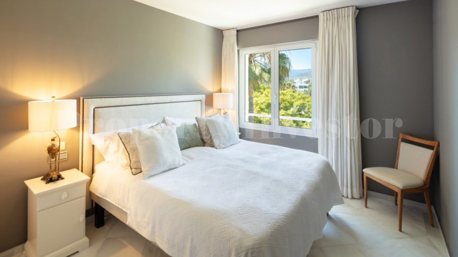 Роскошный дуплекс-пентхаус с 4 спальнями в Лос Гранадос, Испания