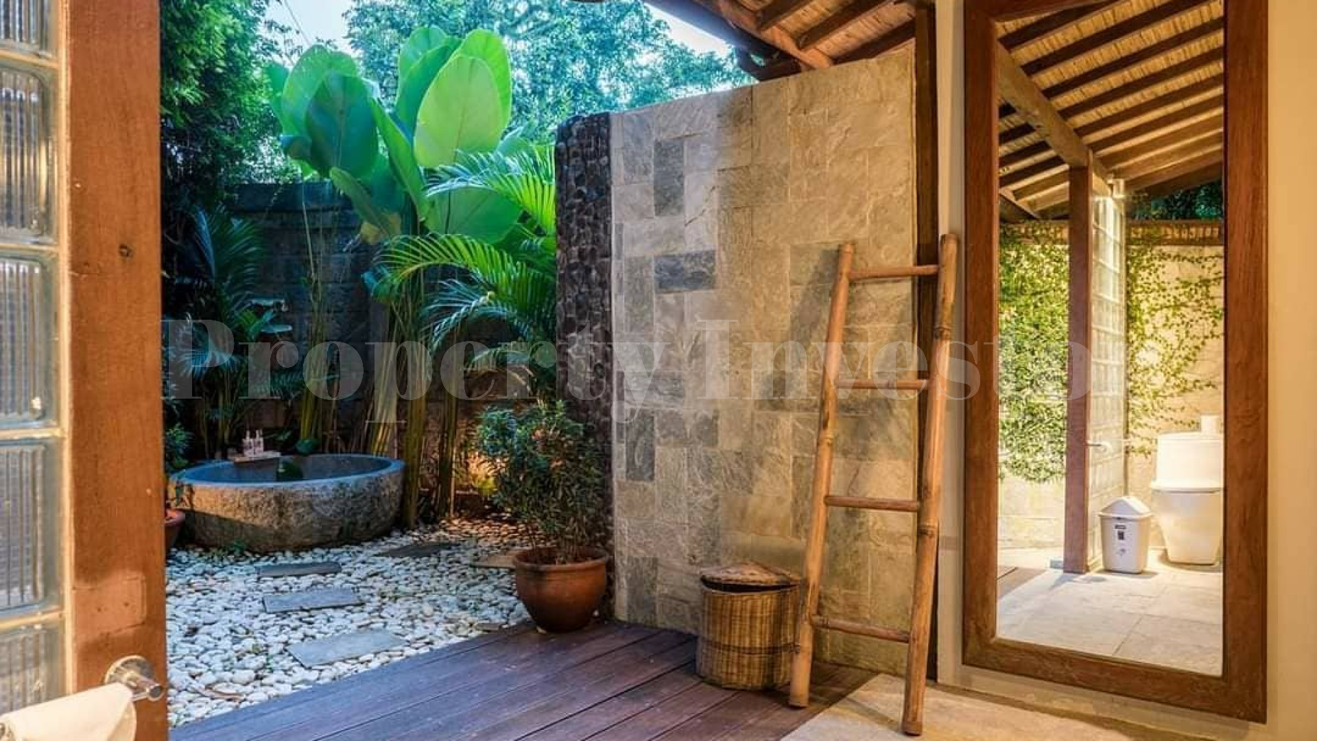 Expansive 7 Bedroom Private Estate with Beautifully Groomed Gardens for Sale in Kerobokan, Bali