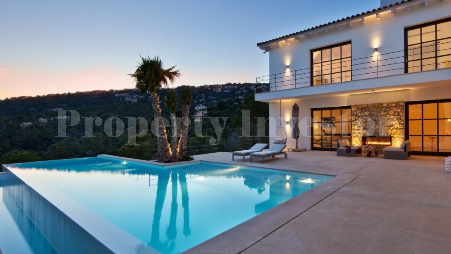 Modern 4 Bedroom Villa with Exclusive Design Concept & Partial Sea Views in Port Andratx
