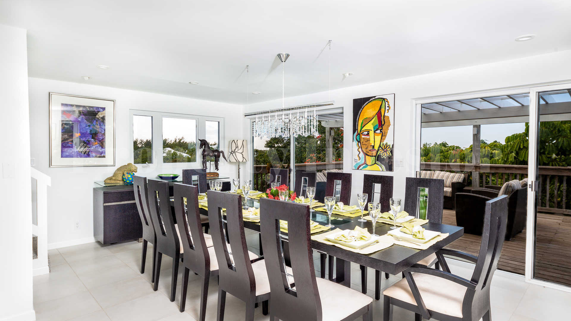 Cozy 4 Bedroom Luxury Hillside Villa in Leeward, Turks & Caicos