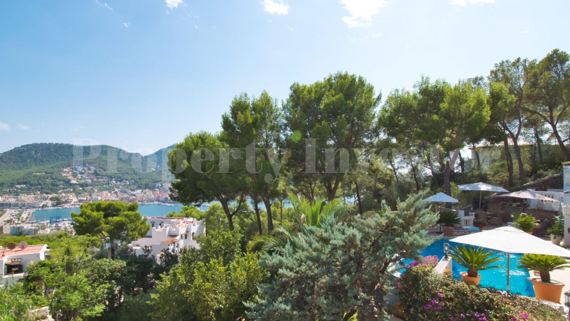 6 Bedroom Mediterranean Villa with Guest House Within Walking Distance to the Port