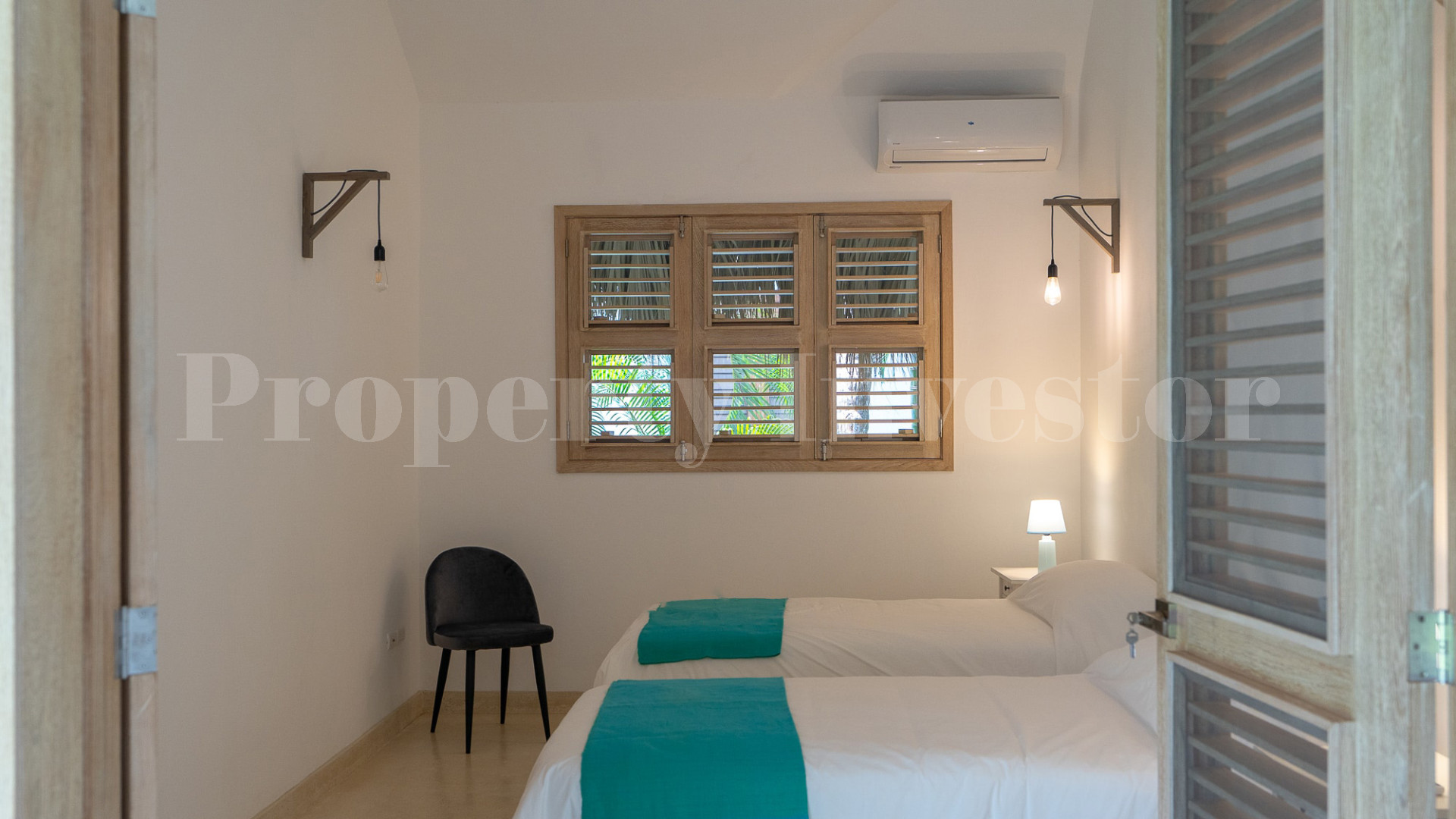 Beautiful 5 Bedroom Luxury Beachfront Villa for Sale at Playa Coson, Las Terrenas