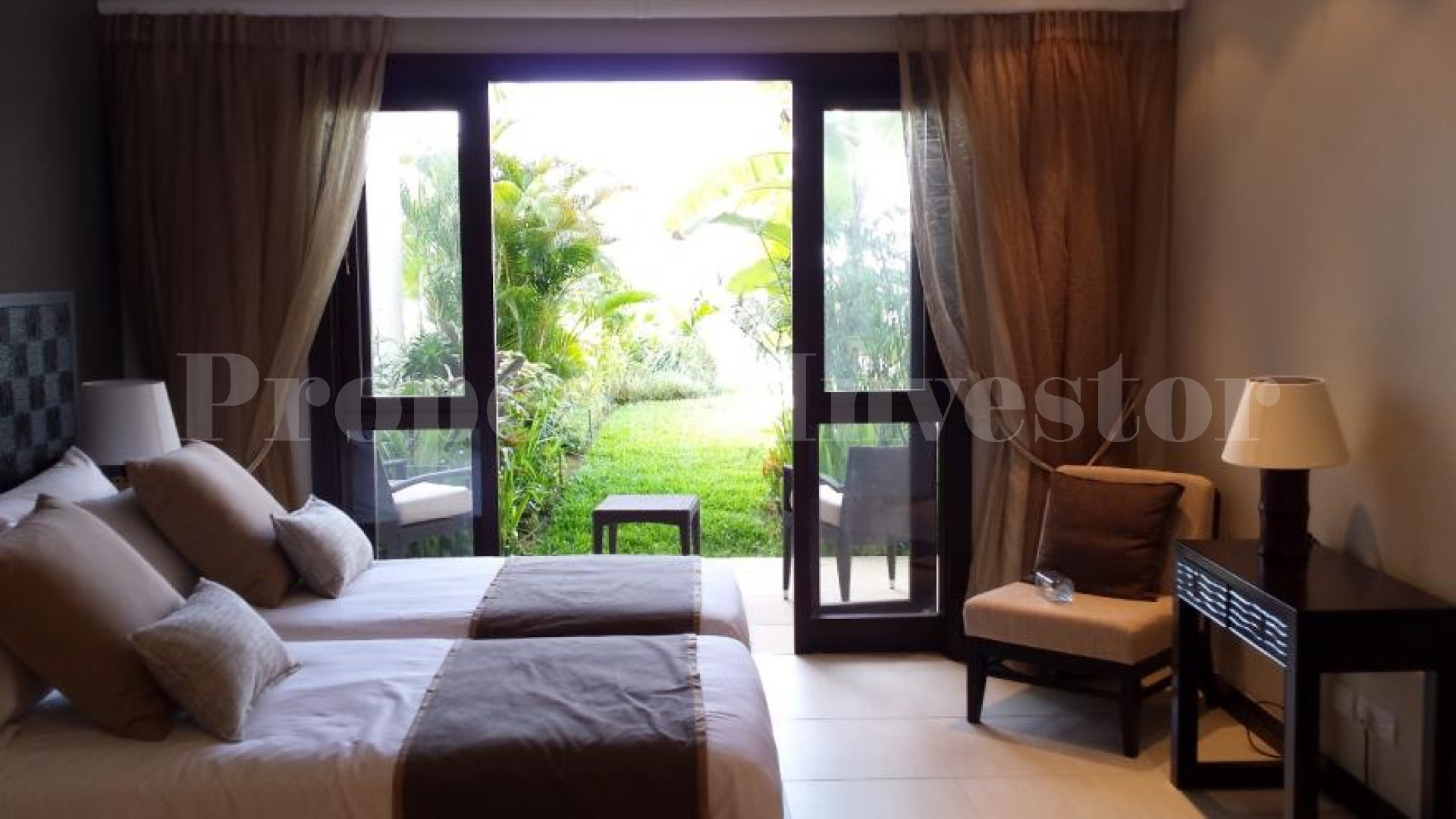 Продаётся дом с 4 спальнями в отличном месте с изумительным панорамным видом на Сейшелах