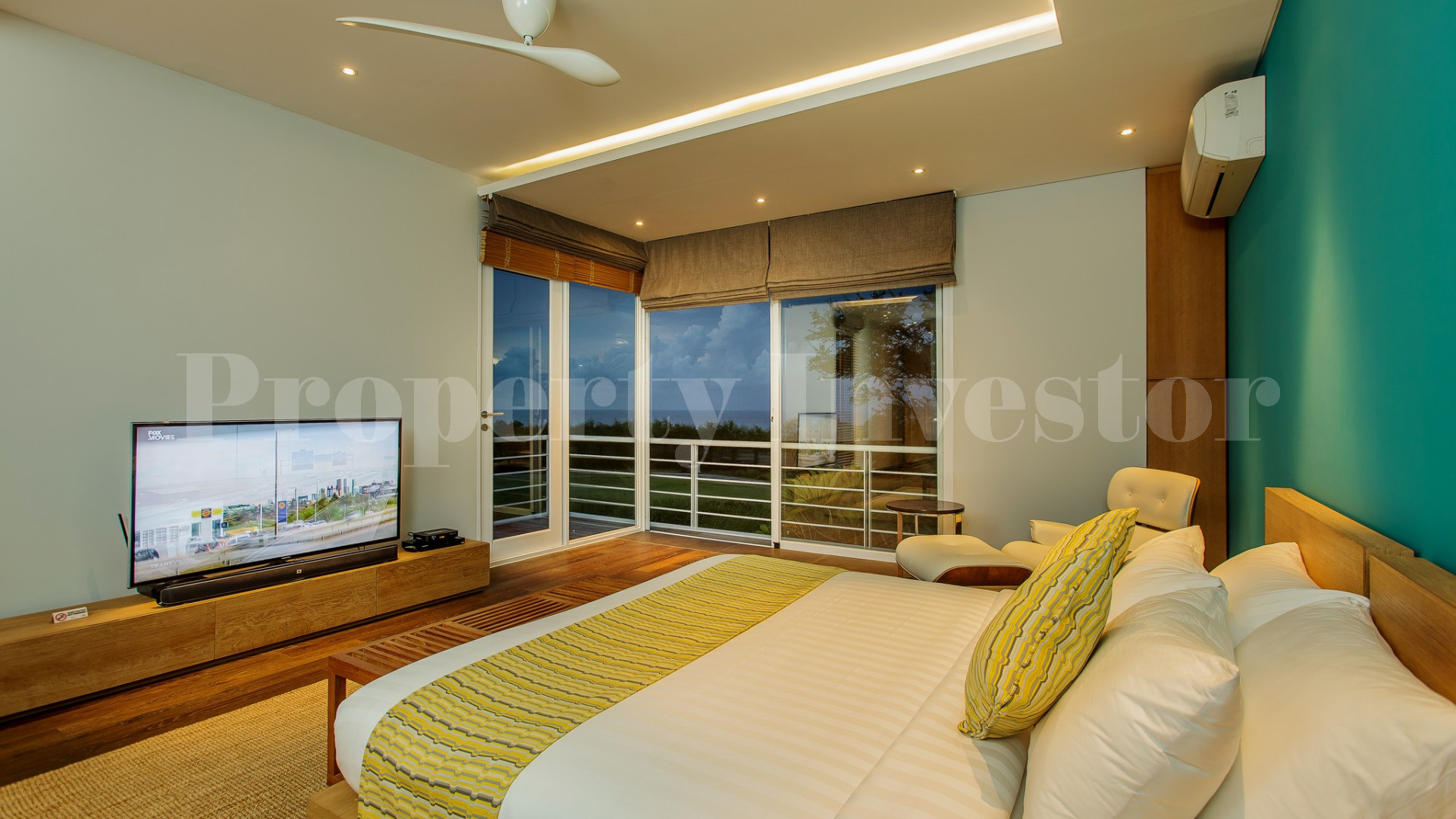 Magnificent 4 Bedroom Luxury Oceanview Villa in Private Gated Golf Community Near Dreamland Beach, Uluwatu, Bali