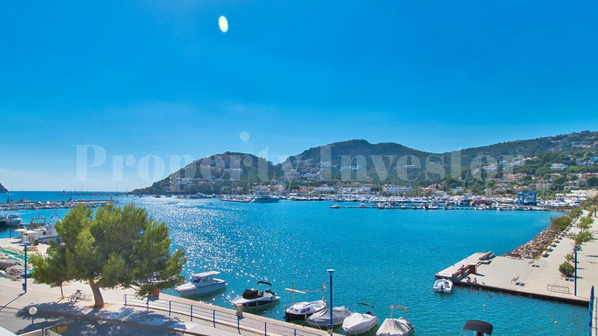 Well Located 2 Bedroom Apartment with Beautiful Port & Sea Views in Port Andratx