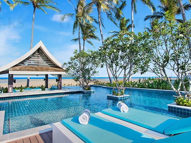 Unbelievable 5 Bedroom Luxury Beachfront Contemporary Thai Villa for Sale in Koh Samui, Thailand