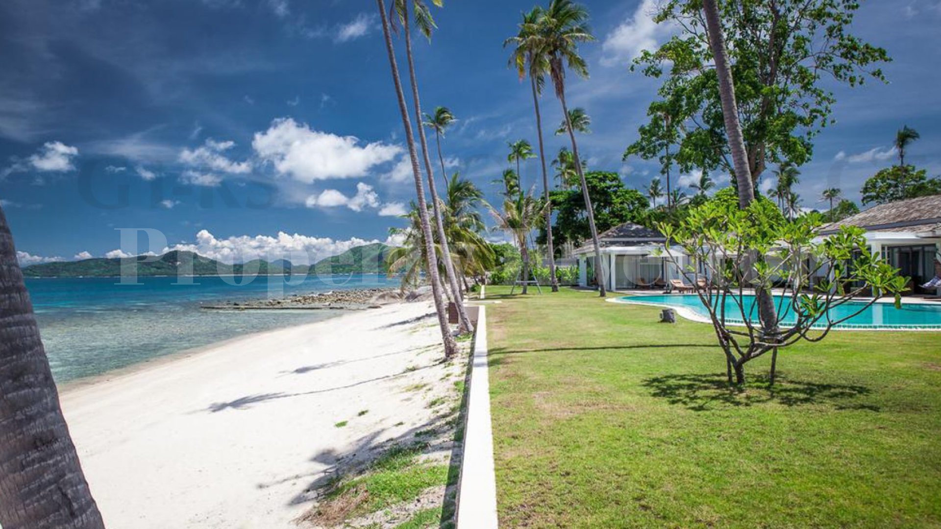 Stunning 4 Bedroom Modern Beachfront Villa with Private Beach Access for Sale in Koh Samui, Thailand