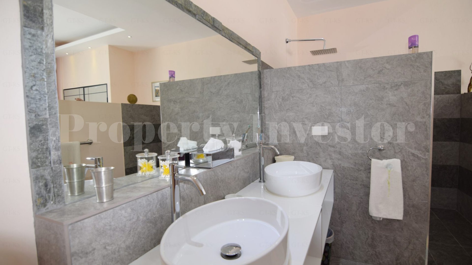 5 Bedroom Private Luxury Pool Villa for Sale in Lipa Noi, Koh Samui